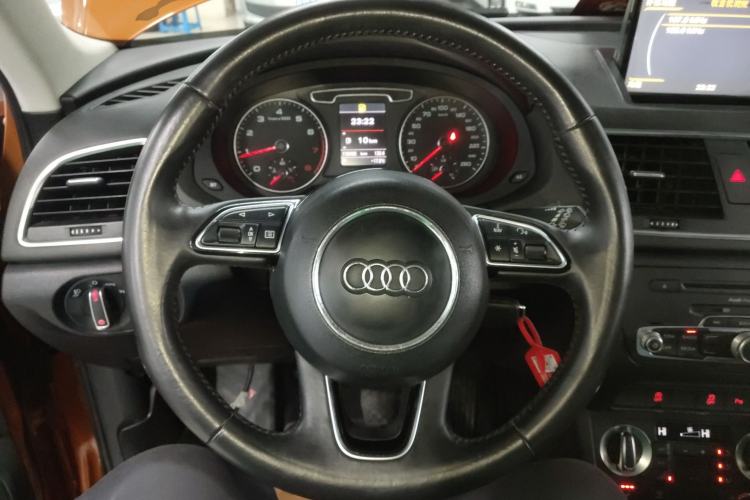 Used Audi Q3 2015 35 TFSI quattro Technology Edition
