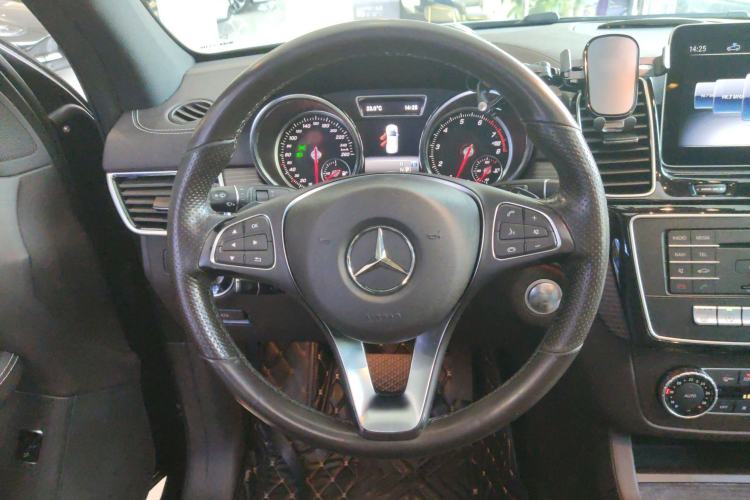 Used Mercedes-Benz GLE 2018 GLE 320 4MATIC Luxury Collection Edition
