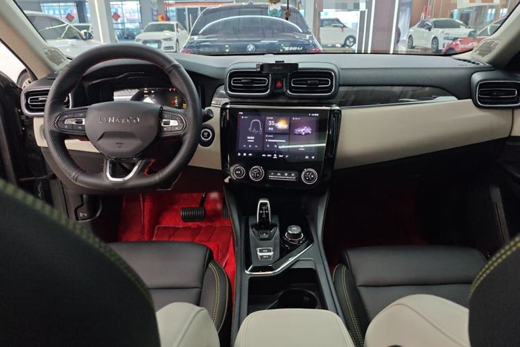 Used Lynk & Co 02 2022 2.0T DCT Shine Plus
