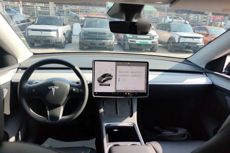 Used Tesla Model Y 2024 Rear-Wheel-Drive Version