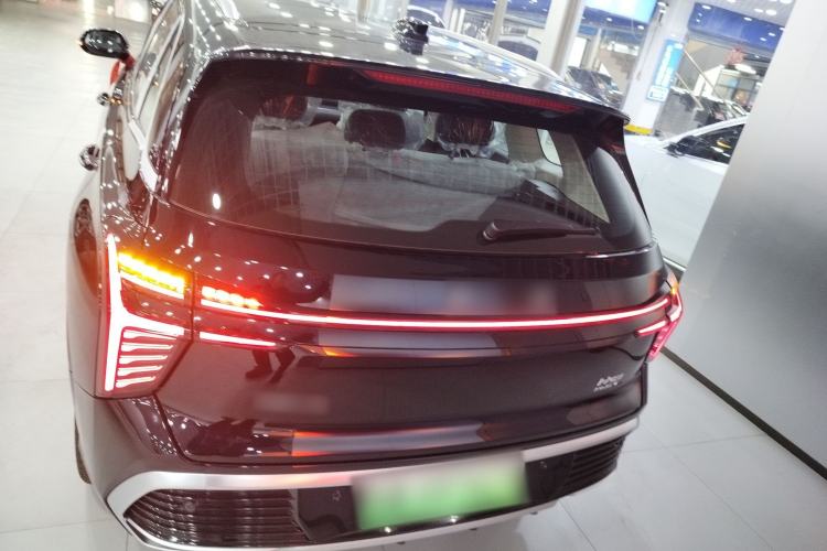 Used Hongqi HS3 PHEV 
