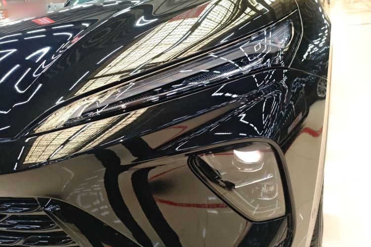 Used Buick Envision 2025 Encore Plus 28T Two-Wheel-Drive Platinum Edition