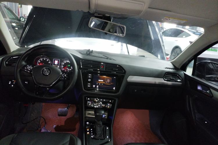 Used Volkswagen Tiguan L 2018 Revised Version 330TSI Automatic Two-Wheel Drive Comfort Edition