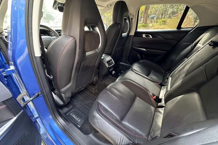 Used Lynk & Co 02 2018 2.0T DCT 4x4 Sport Pro Edition China V Standard
