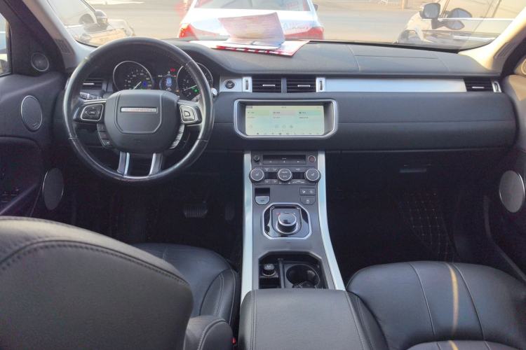 Used Land Rover Range Rover Evoque 2018 240 PS SE Smart Brilliance Edition