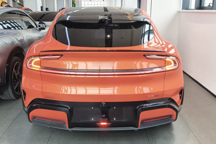 Used  YU7 2025 Ultra-Long Range High-Performance All-Wheel-Drive Max Edition