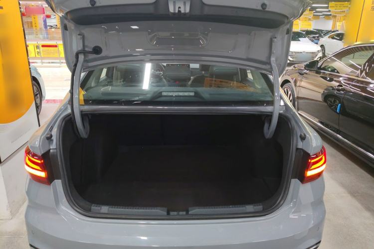 Used Volkswagen Lavida 2023 300TSI DSG Starry Sky Elite Edition