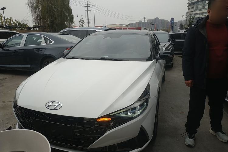 Used Hyundai Elantra 2022 240TGDi DCT LUX Prestige Edition