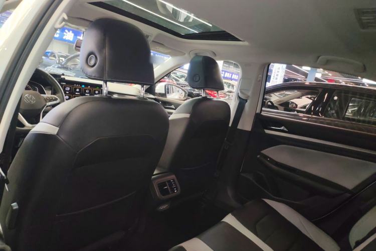 Used Volkswagen Bora 2023 300TSI DSG Prestige Edition