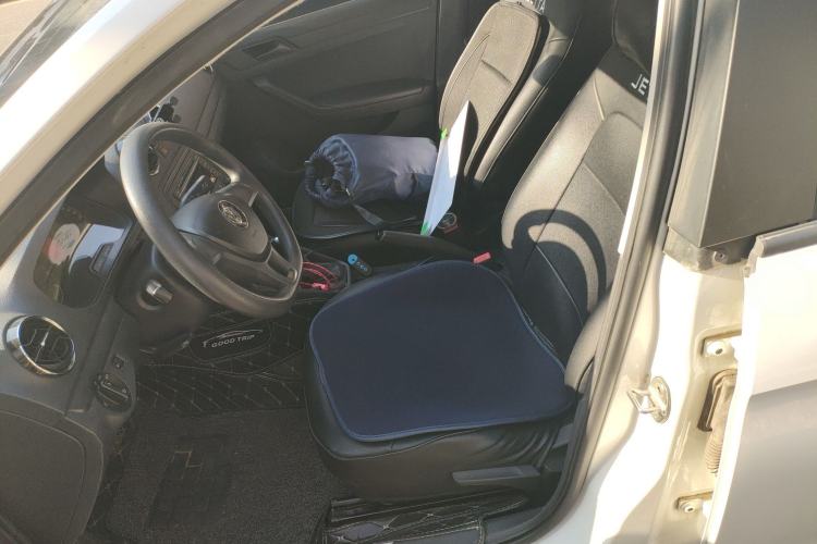 Used Volkswagen Jetta 2017 1.5L Automatic Fashion Model
