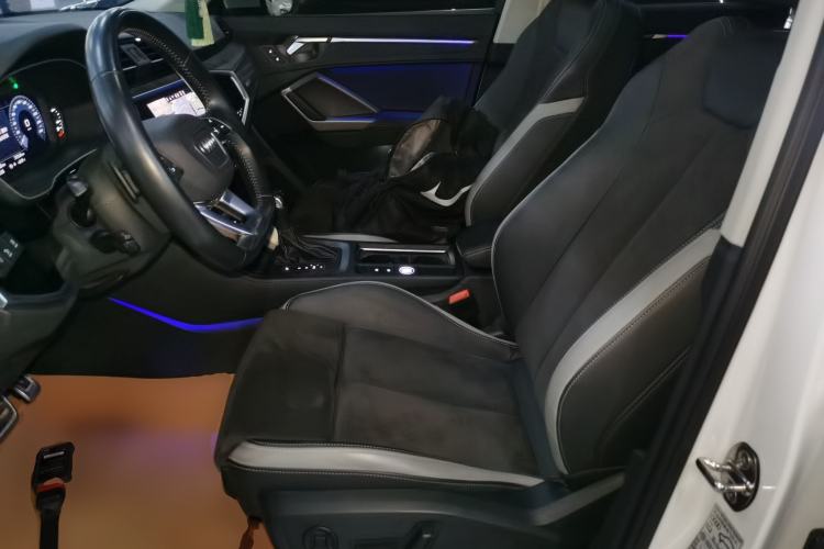 Used Audi Q3 2021 40 TFSI Fashion Dynamic Model
