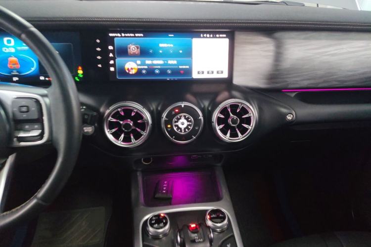 Used Tank 300 2021 City Edition 2.0T—Truly Stylish