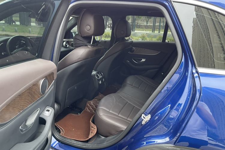 Used Mercedes-Benz GLC 2016 GLC 300 4MATIC Dynamic Model