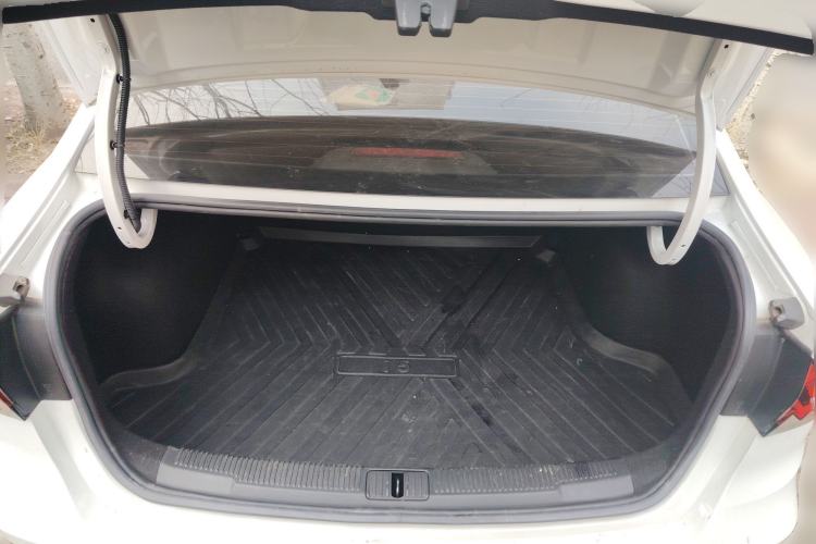 Used Roewe i5 2021 Revised Version 1.5L CVT Diamond Edition