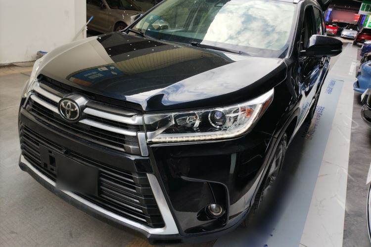 Used Toyota Highlander 2018 2.0T Four-Wheel Drive Prestige Version 7 Seats China VI Standard
