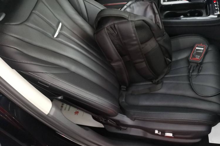 Used Hongqi H5 2023 2.0T Automatic Smart Connect Flagship Edition
