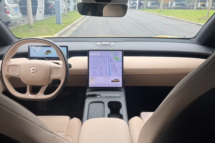 Used Nio ET5 2024 75 kWh
