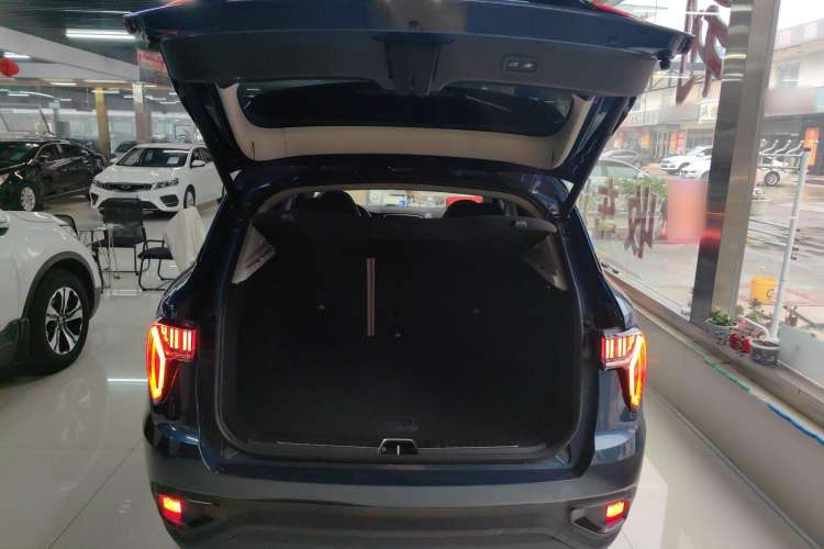 Used Lynk & Co 01 2017 2.0T Two-Wheel Drive Zhaopu Version
