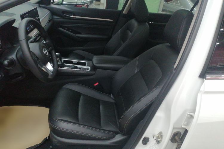 Used Nissan Teana 2022 2.0L XL-TLS Enjoyment Edition
