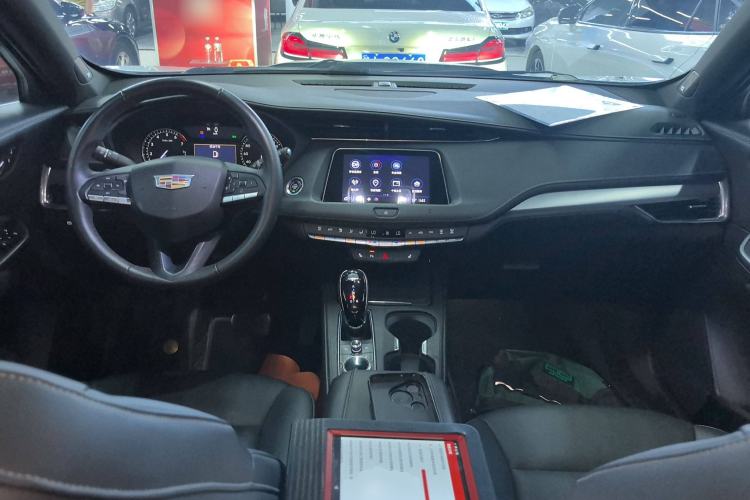 Used Cadillac XT4 2021 28T Two-Wheel Drive Leading Version