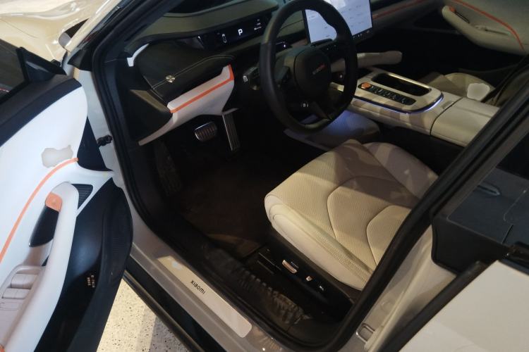 Used  SU7 2024 Four-Wheel Drive Ultra-Long Range Advanced Intelligent Driving Max Edition
