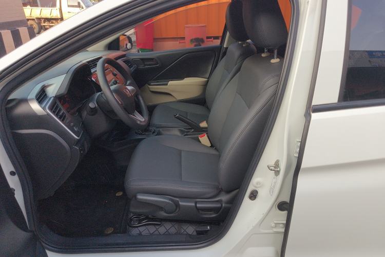 Used Honda City 2017 1.5L manual Comfort version