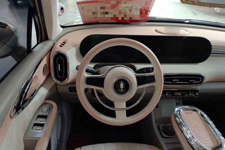 Used ORA Ballet Cat 2022 401 km Nutcracker Edition
