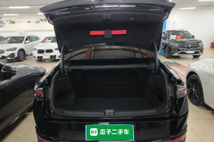 Used Volkswagen Magotan 2024 380TSI DSG Prestige Edition DaMai Package
