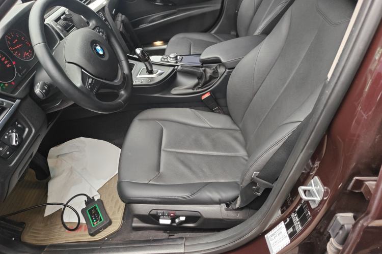 Used BMW 3 Series 2016 320Li Fashion Model
