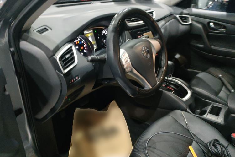 Used Nissan X-Trail 2014 2.0L CVT Comfort Edition 2WD
