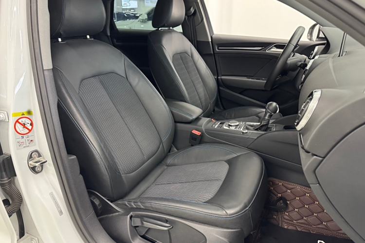 Used Audi A3 2019 Limousine 35 TFSI Fashion Edition China V standard
