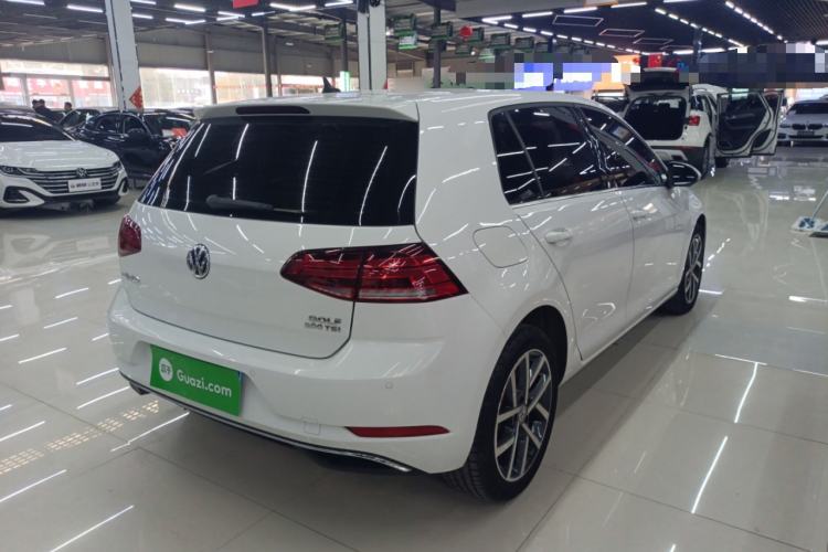 Used Volkswagen Golf 2020 200TSI DSG Comfortable and Ambitious Edition
