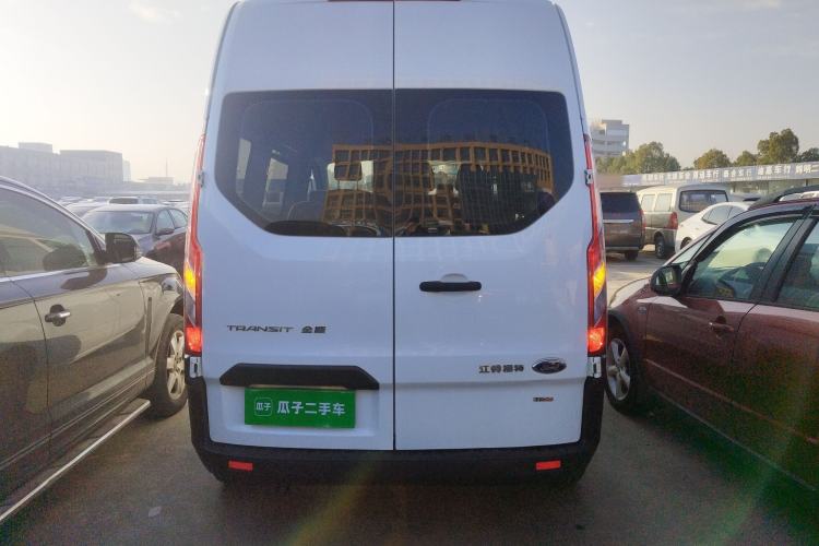 Used Ford Transit 2019 2.0T Diesel Multi-Purpose Commercial Vehicle Short Wheelbase Mid-Roof Design 6-Seater China VI Standard