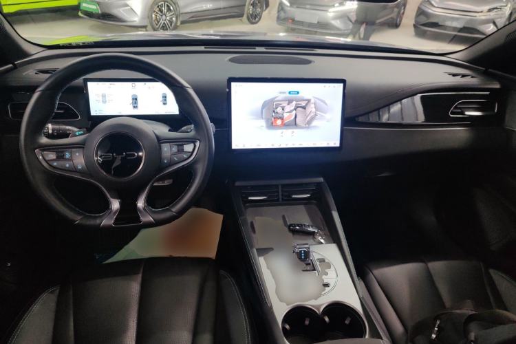 Used BYD Seal 06 New Energy 2025 DM-i Smart Drive 120KM Deluxe Model
