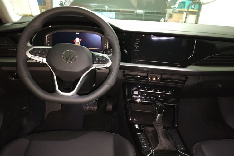 Used Volkswagen Passat 2025 Outstanding Model 380TSI Starry Dragon Edition
