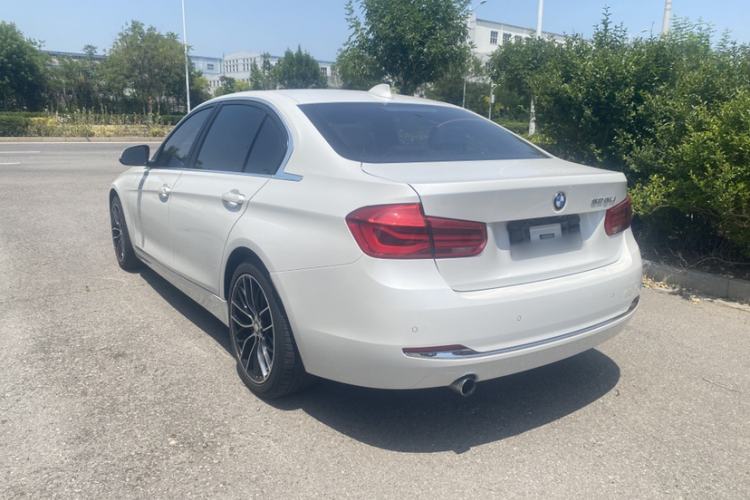 Used BMW 3 Series 2016 316Li Fashion Model
