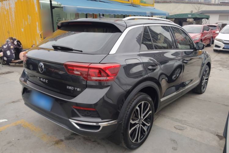 Used Volkswagen T-ROC 2021 280TSI DSG Two-Wheel Drive Comfort Connect Edition
