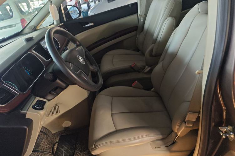 Used Buick GL8 2015 2.4L Luxury Business Premium Edition
