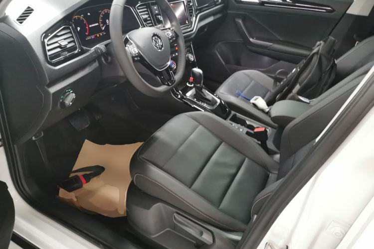 Used Volkswagen T-ROC 2020 280TSI DSG Two-Wheel Drive Comfort Version