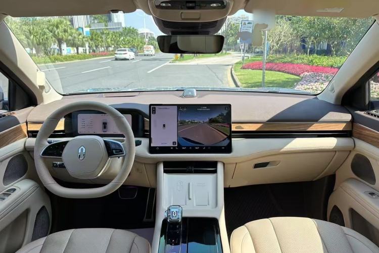 Used Hima AITO M7 2024 1.5T Intelligent Driving 4WD Max Edition 5 Seats