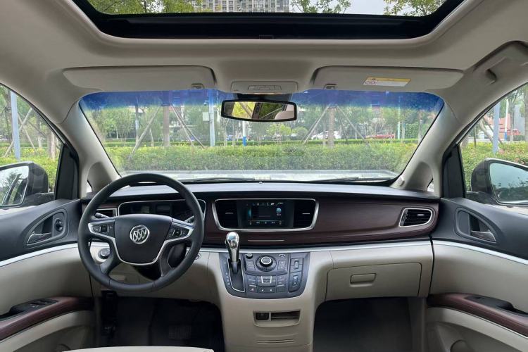 Used Buick GL8 2018 28T Luxury Model China VI Standard