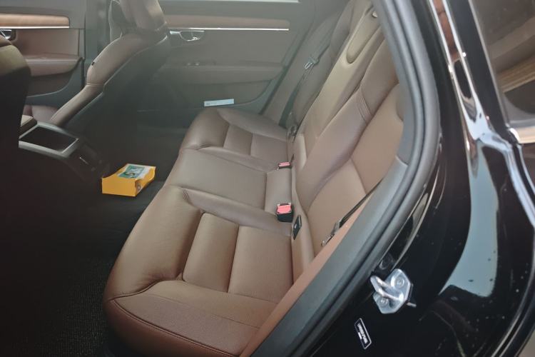 Used Volvo S90 2020 T5 Zhiyi Luxury Edition