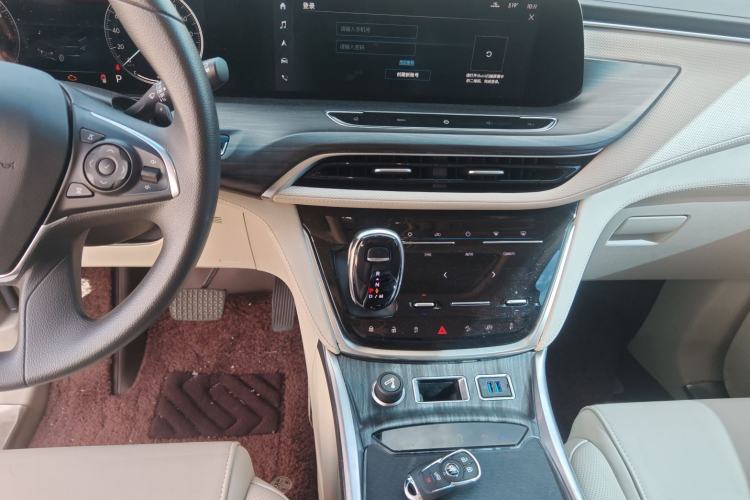 Used Buick GL8 2022 ES Landtrek 653T Comfort Edition
