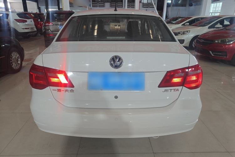 Used Volkswagen Jetta 2015 1.6L Automatic Comfort Model
