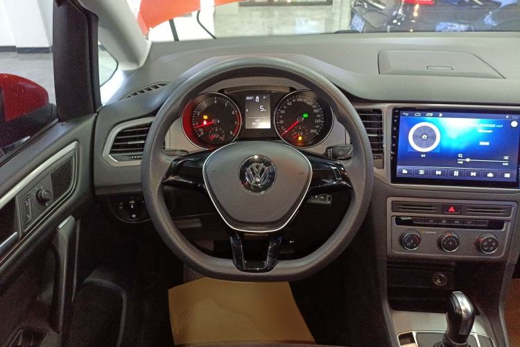 Used Volkswagen Golf Sportsvan 2016 1.6L Automatic Comfort Model
