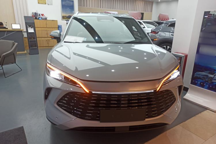 Used BYD Song L DM-i 2025 Intelligent Driving Version 160 km Beyond-Range Type
