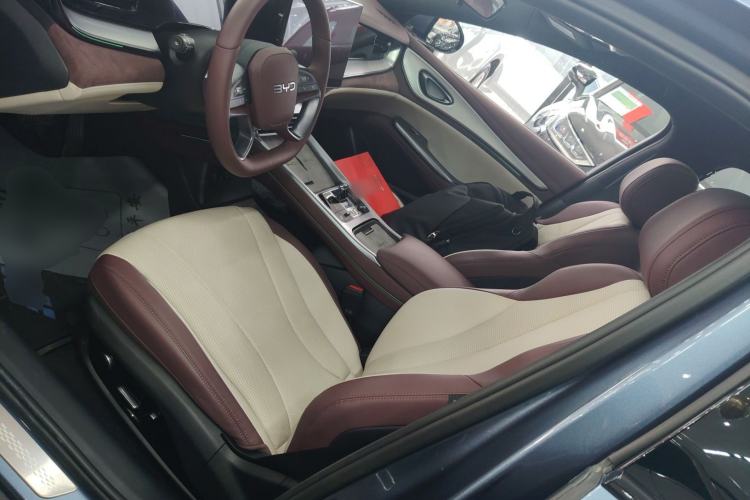 Used BYD Seal 07 DM-i 2025 Intelligent Driving Version DM-i 1.5L 125 km Luxury Edition
