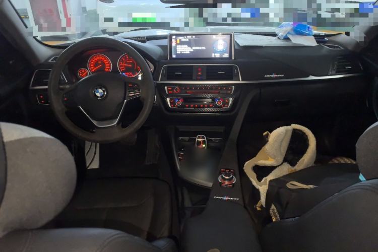 TDK.VehicleDetails.img