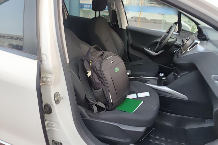 Used Peugeot 2008 2014 1.6L Automatic Fashion Edition
