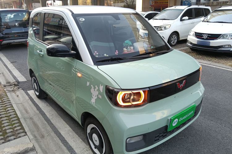 Used Wuling Hongguang MINIEV 2021 Macaron Premium Model – Lithium Iron Phosphate
